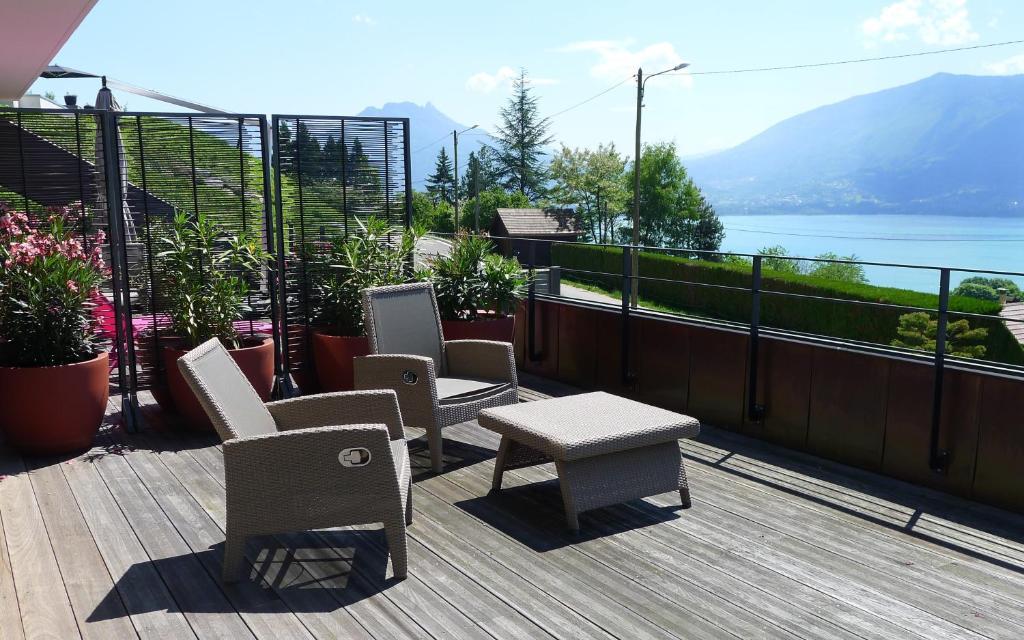 Le Clos Du Lac - Location De Chambres Вейрье-дю-Лак Экстерьер фото
